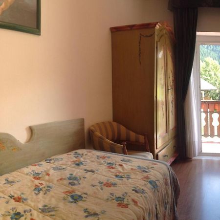 Park Hotel Mater Dei Pozza di Fassa Habitación foto